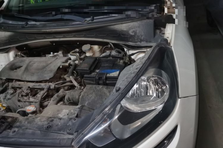 Used Kia KX3 2015 1.6L Automatic Two-Wheel Drive DLX Engine Bay Left