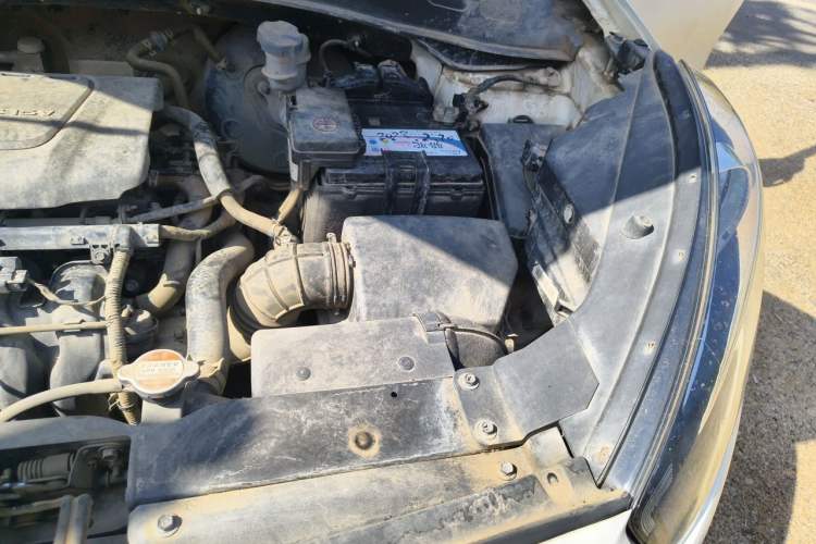 Used Kia KX3 2015 1.6L Automatic Two-Wheel Drive DLX Engine Bay Left