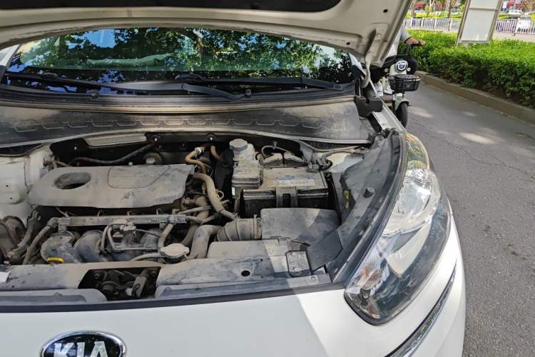 Used Kia KX3 2015 1.6L Automatic Two-Wheel Drive DLX Engine Bay Left
