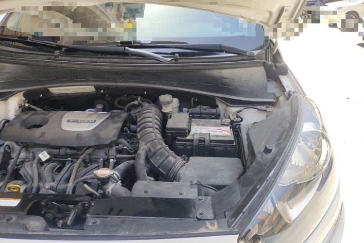 Used Kia KX3 2015 1.6T Automatic Two-Wheel Drive DLX Engine Bay Left