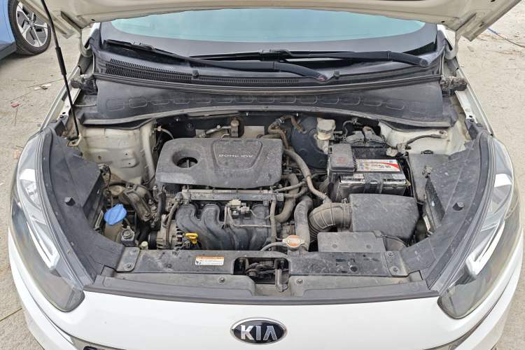 Used Kia KX3 2015 1.6L Automatic Two-Wheel Drive DLX Engine Bay