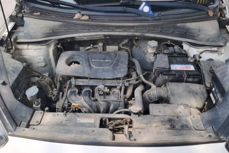 Used Kia KX3 2015 1.6L Automatic Two-Wheel Drive DLX Engine Bay