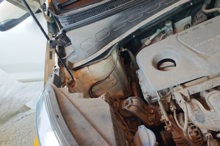 Used Kia KX3 2015 1.6L Automatic Two-Wheel Drive DLX Engine Bay Right