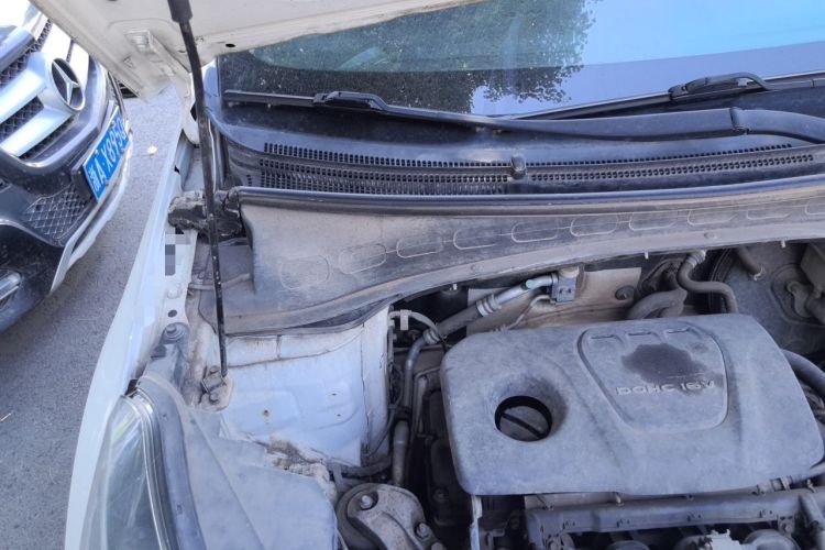 Used Kia KX3 2015 1.6L Automatic Two-Wheel Drive DLX Engine Bay Right