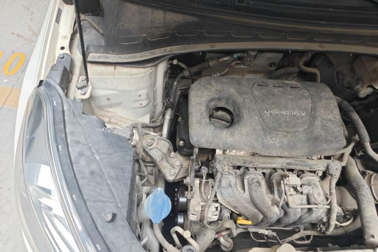 Used Kia KX3 2015 1.6L Automatic Two-Wheel Drive DLX Engine Bay Right