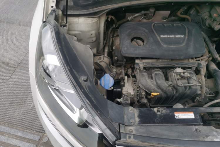 Used Kia KX3 2015 1.6L Automatic Two-Wheel Drive DLX Engine Bay Right