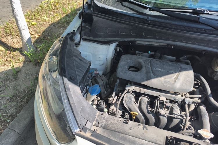 Used Kia KX3 2015 1.6L Automatic Two-Wheel Drive DLX Engine Bay Right