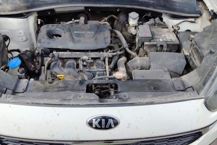 Used Kia KX3 2015 1.6L Automatic Two-Wheel Drive DLX Engine Bay