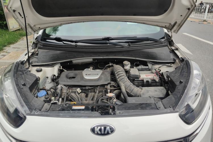 Used Kia KX3 2015 1.6T Automatic Two-Wheel Drive DLX Engine Bay
