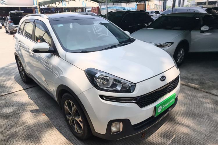 Used Kia KX3 2015 1.6L Automatic Two-Wheel Drive DLX Exterior 1