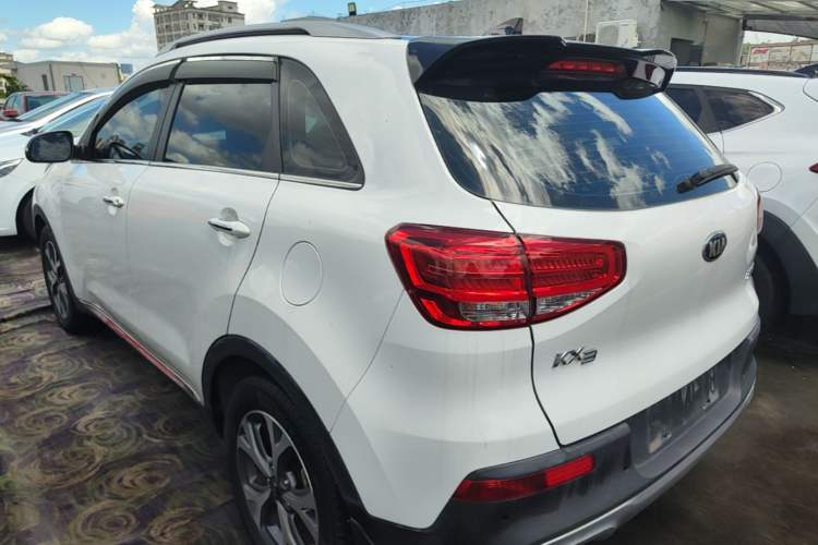 Used Kia KX3 2015 1.6L Automatic Two-Wheel Drive PRM Exterior 2