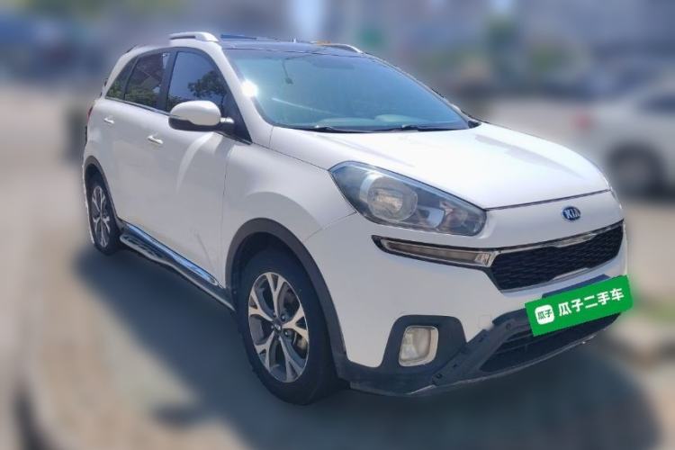 Used Kia KX3 2015 1.6L Automatic Two-Wheel Drive DLX Exterior 2