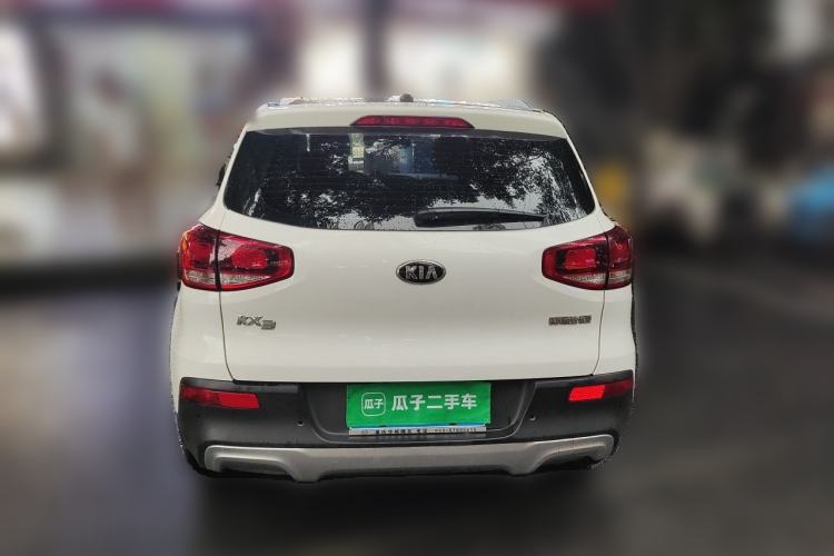 Used Kia KX3 2015 1.6L Automatic Two-Wheel Drive DLX Exterior 4