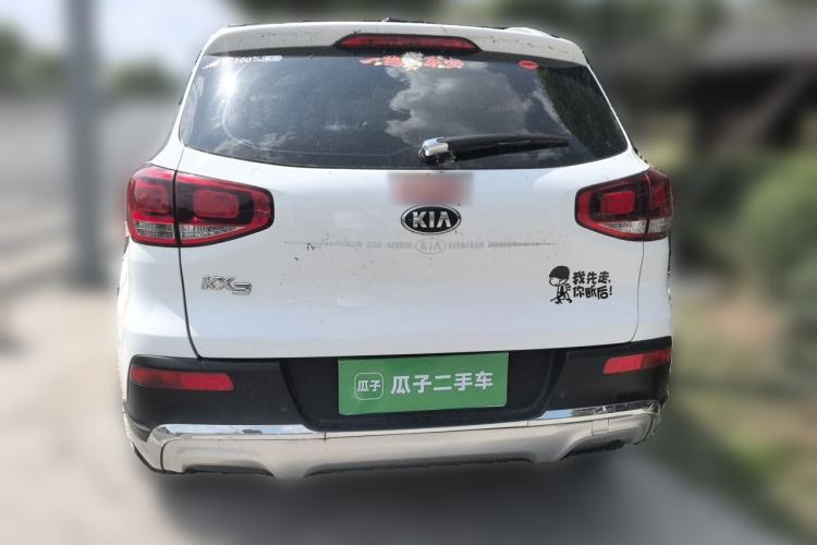 Used Kia KX3 2015 1.6L Automatic Two-Wheel Drive DLX Exterior 4