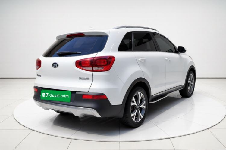 Used Kia KX3 2015 1.6L Automatic Two-Wheel Drive DLX Exterior 5