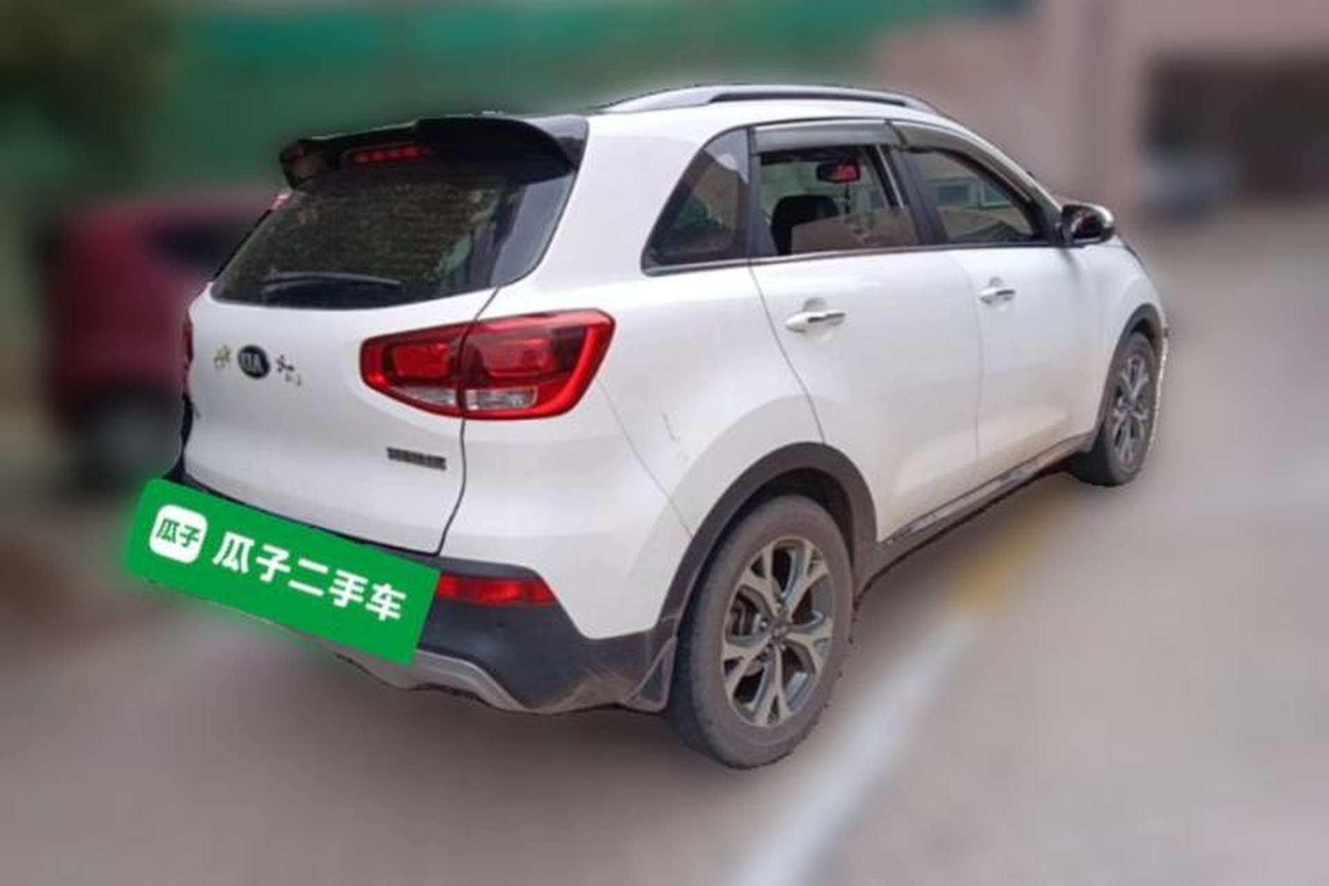 Used Kia KX3 2015 2.0L Automatic Two-Wheel Drive DLX Exterior 5