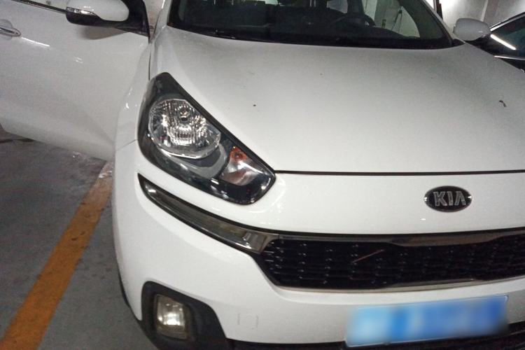 Used Kia KX3 2015 1.6L Automatic Two-Wheel Drive DLX Exterior 6