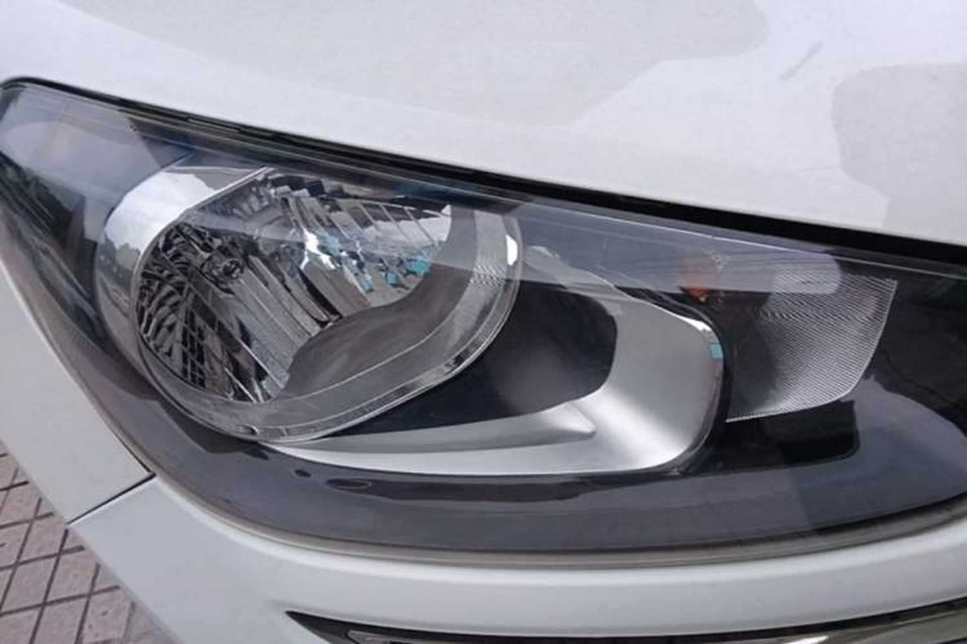 Used Kia KX3 2015 2.0L Automatic Two-Wheel Drive DLX Exterior 6