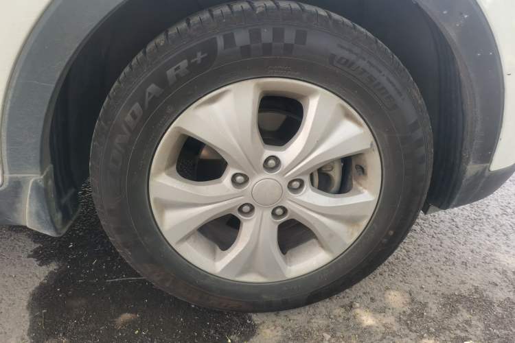Used Kia KX3 2015 1.6L Automatic Special Exterior 7