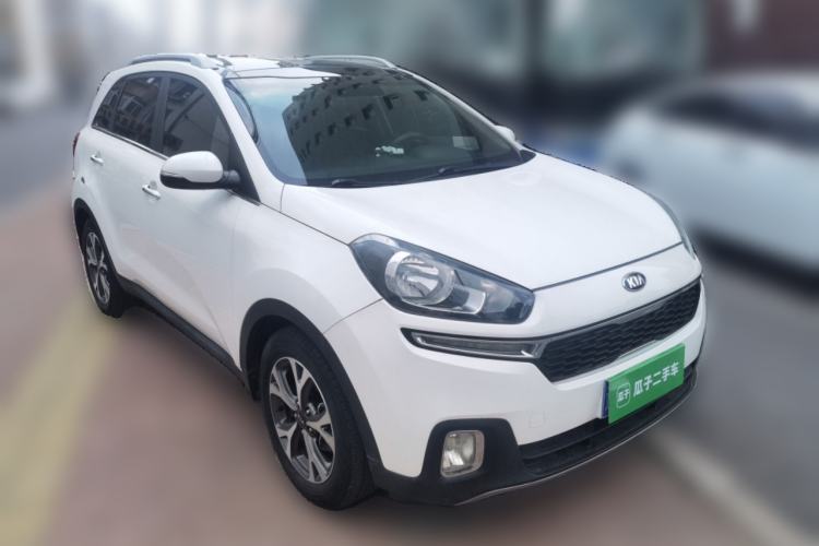 Used Kia KX3 2015 1.6L Automatic Two-Wheel Drive DLX Front Right 45 Deg