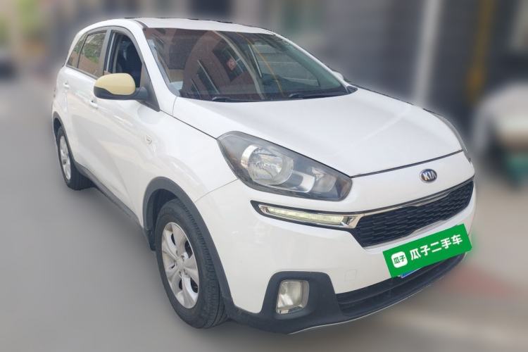Used Kia KX3 2015 1.6L Automatic Two-Wheel Drive GLS Front Right 45 Deg
