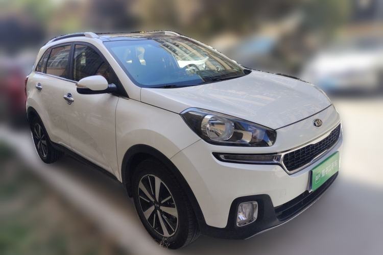 Used Kia KX3 2015 1.6T Automatic Two-Wheel Drive DLX Front Right 45 Deg