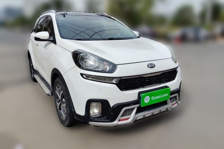 Used Kia KX3 2015 1.6L Automatic Two-Wheel Drive DLX Front Right 45 Deg