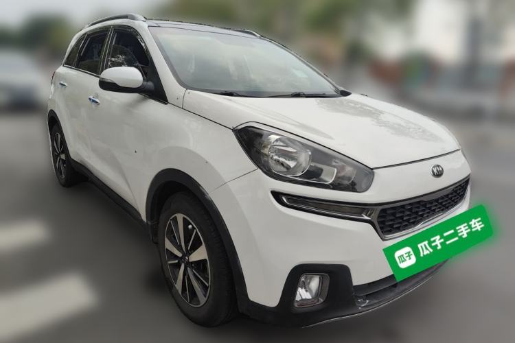 Used Kia KX3 2015 1.6T Automatic Two-Wheel Drive DLX Front Right 45 Deg
