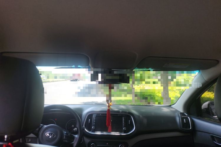 Used Kia KX3 2015 1.6L Automatic Special Headliner
