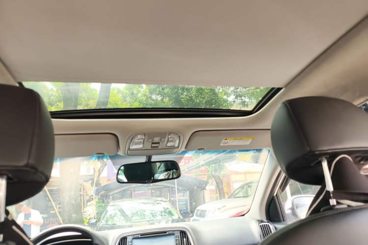 Used Kia KX3 2015 1.6L Automatic Two-Wheel Drive DLX Headliner