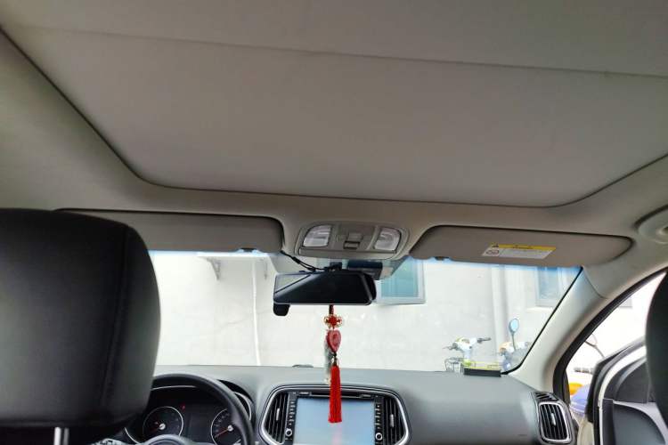 Used Kia KX3 2015 1.6L Automatic Two-Wheel Drive DLX Headliner