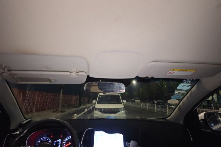 Used Kia KX3 2015 1.6L Manual Two-Wheel-Drive GLS Headliner