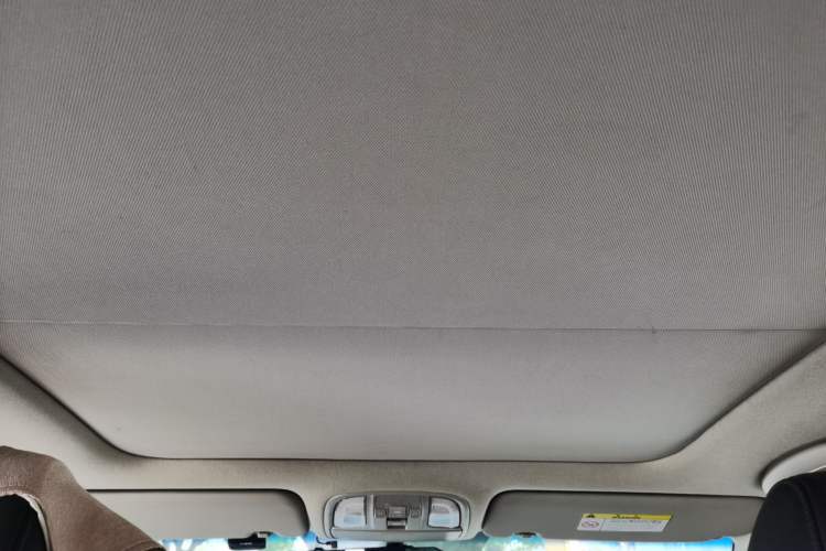 Used Kia KX3 2015 1.6L Automatic Two-Wheel Drive DLX Headliner
