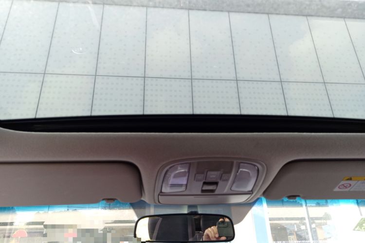 Used Kia KX3 2015 1.6T Automatic Two-Wheel Drive DLX Headliner