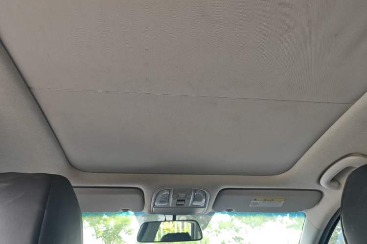 Used Kia KX3 2015 1.6L Automatic Two-Wheel Drive DLX Headliner