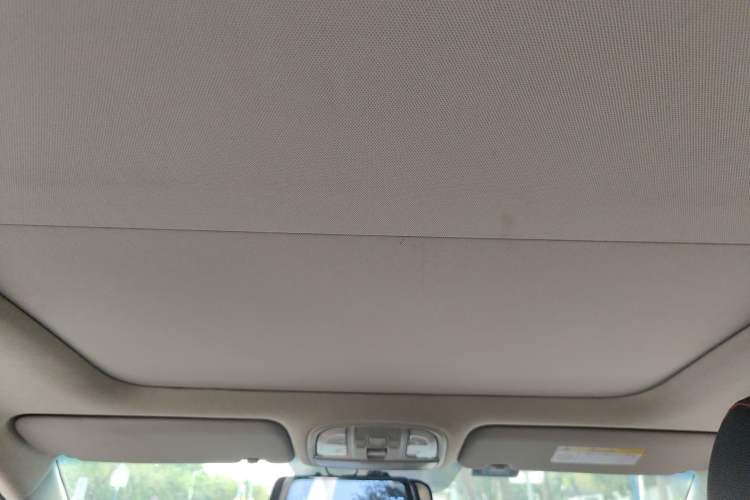 Used Kia KX3 2015 1.6T Automatic Two-Wheel Drive DLX Headliner
