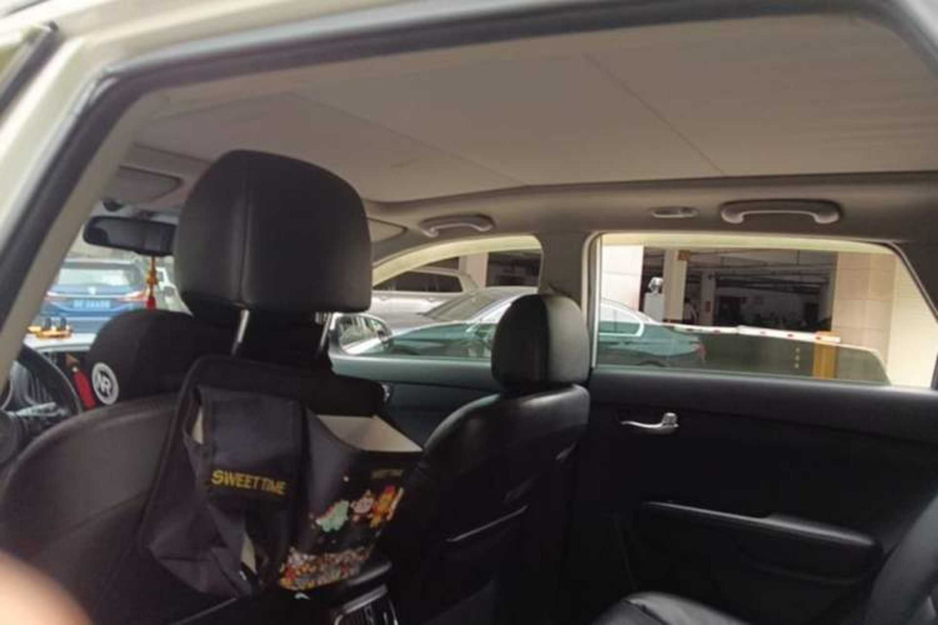 Used Kia KX3 2015 2.0L Automatic Two-Wheel Drive DLX Headliner