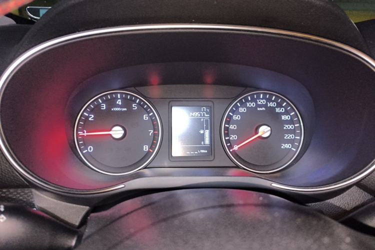 Used Kia KX3 2015 1.6L Automatic Two-Wheel Drive DLX Instrument Cluster