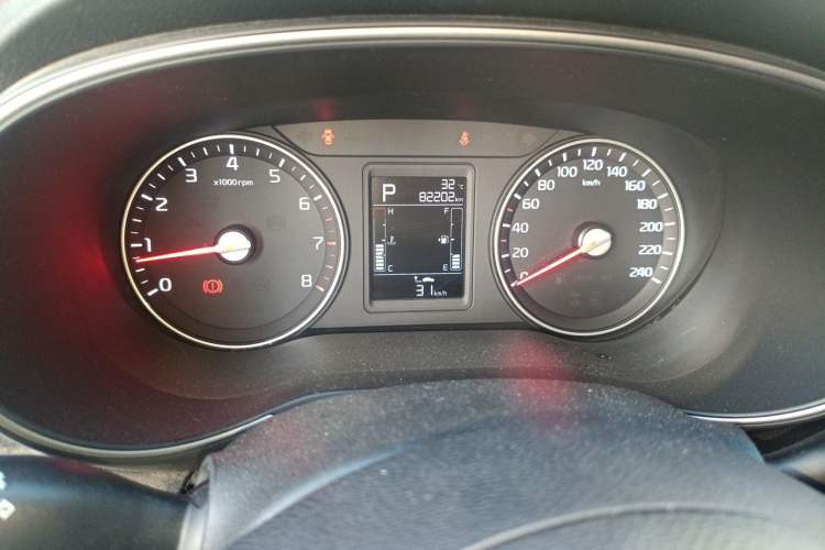 Used Kia KX3 2015 1.6T Automatic Two-Wheel Drive DLX Instrument Cluster