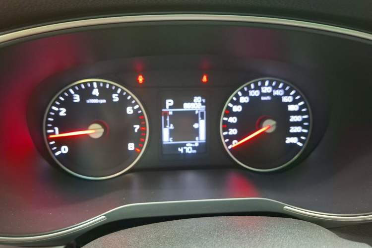 Used Kia KX3 2015 1.6L Automatic Two-Wheel Drive GLS Instrument Cluster
