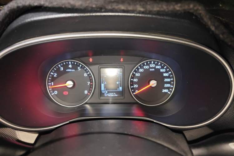 Used Kia KX3 2015 1.6L Manual Two-Wheel-Drive GLS Instrument Cluster