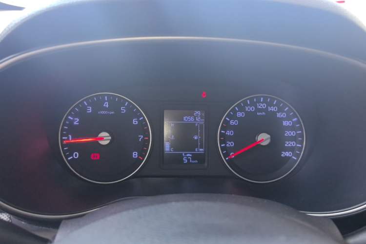 Used Kia KX3 2015 1.6L Manual Two-Wheel-Drive GLS Instrument Cluster