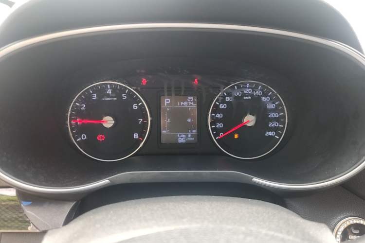 Used Kia KX3 2015 1.6L Automatic Two-Wheel Drive DLX Instrument Cluster