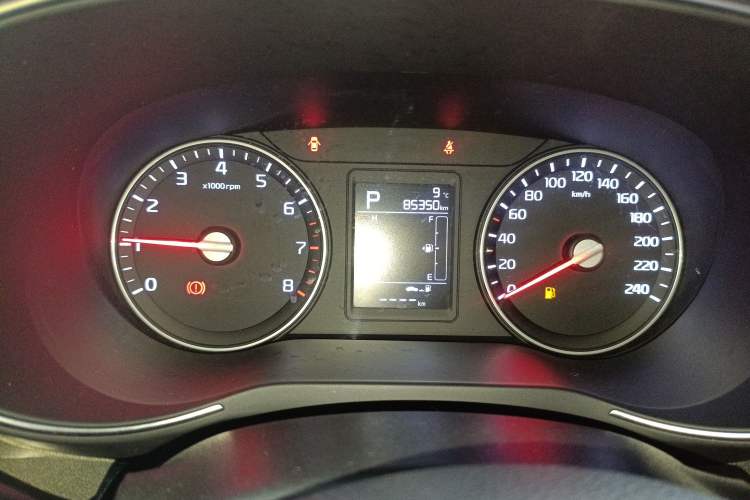 Used Kia KX3 2015 1.6L Automatic Two-Wheel Drive DLX Instrument Cluster