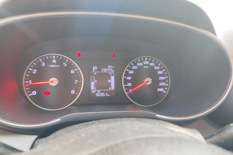 Used Kia KX3 2015 1.6L Automatic Two-Wheel Drive GLS Instrument Cluster