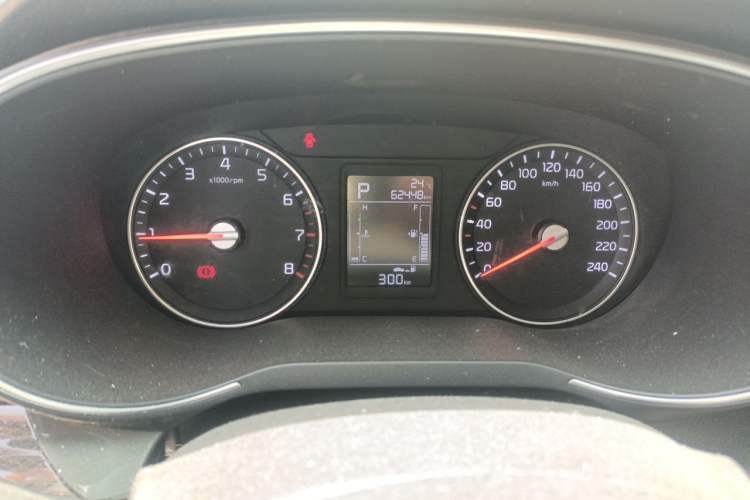 Used Kia KX3 2015 1.6L Automatic Two-Wheel Drive DLX Instrument Cluster