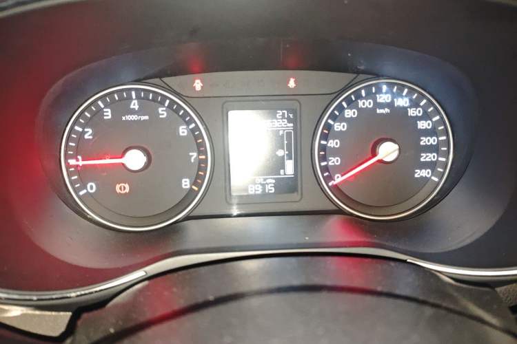 Used Kia KX3 2015 1.6L Automatic Two-Wheel Drive DLX Instrument Cluster
