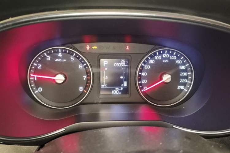 Used Kia KX3 2015 1.6L Automatic Two-Wheel Drive DLX Instrument Cluster