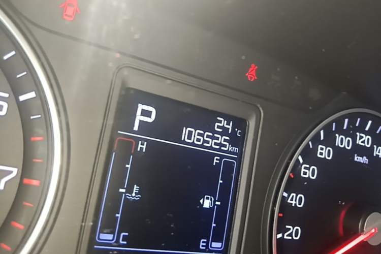 Used Kia KX3 2015 1.6L Automatic Two-Wheel Drive GLS Instrument Cluster