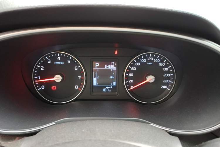 Used Kia KX3 2015 1.6L Automatic Two-Wheel Drive DLX Instrument Cluster